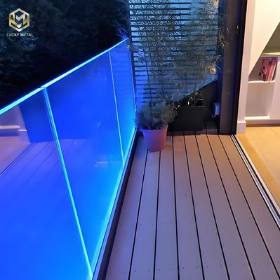 Customizable Aluminum Glass Poolside Fence 1.8m / 2.4m Height Options