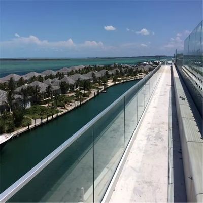 Custom Frameless Aluminium Channel Glass Balustrade For Terrace Outdoor